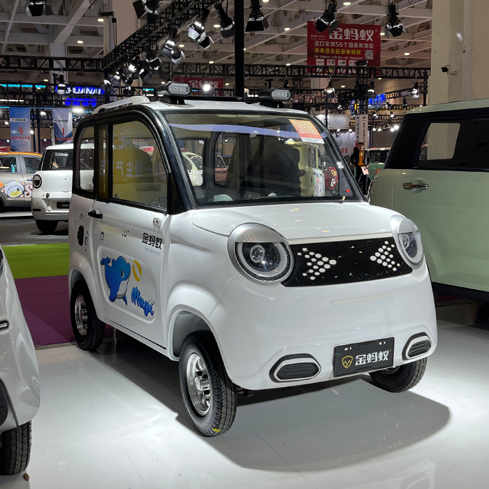 Mini Electric Car Chinese Manufacturer of 4-Wheel Smart Car Mini Car