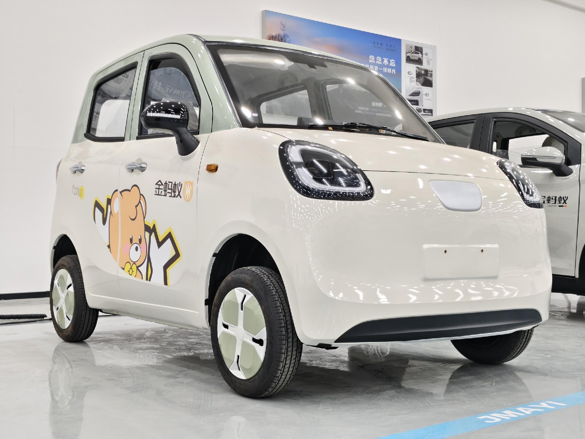 KEYU factory price BWL speed 45kmh motor 72V1500W 100AH  electric mini car