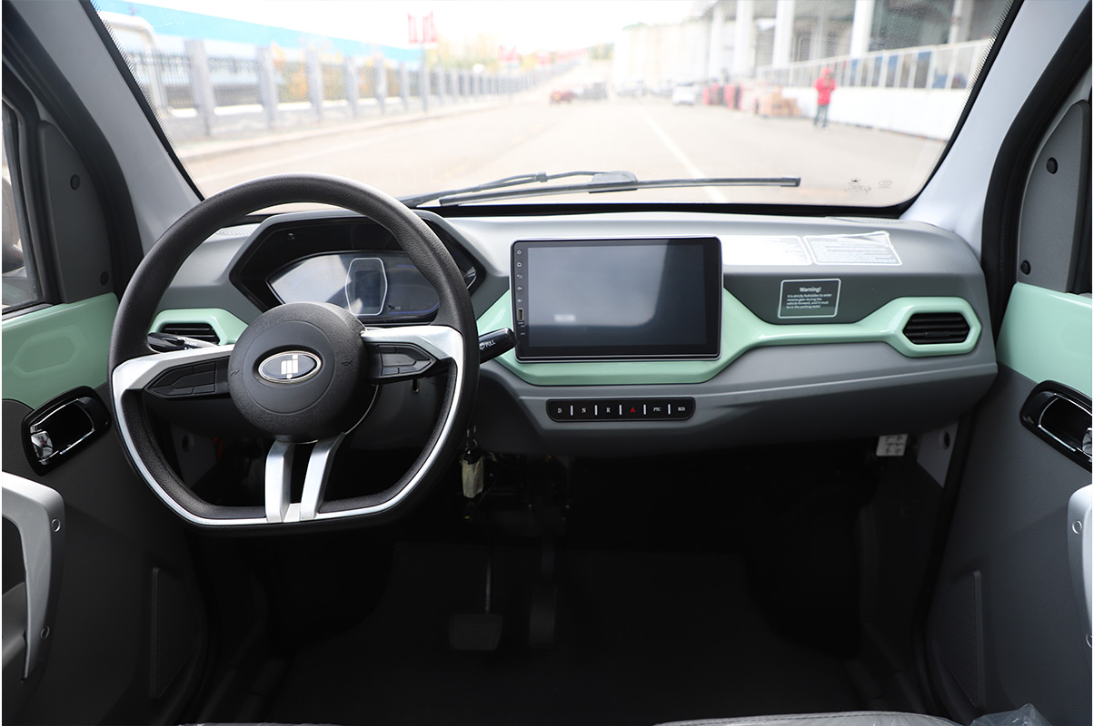 Keyu Factory A900 72V100ah 3000W 45KMH Electric Car