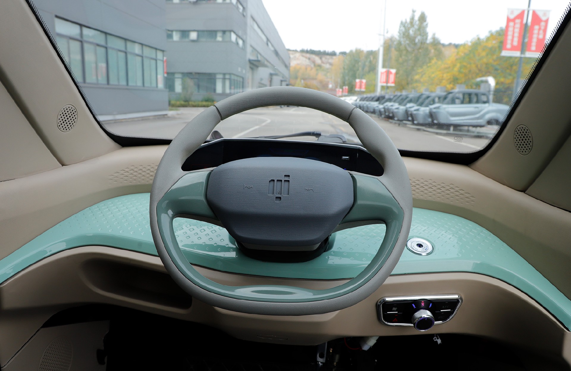 Keyu L7e EEC European Certification A8H 72V 5000W 100AH Electric Cargo Box Truck