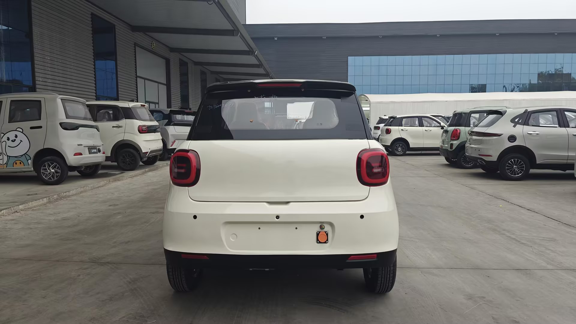 China Products  4 Wheels 60V OR 72V BATTERY 72V MOTOR  New Energy Pure Electric Car