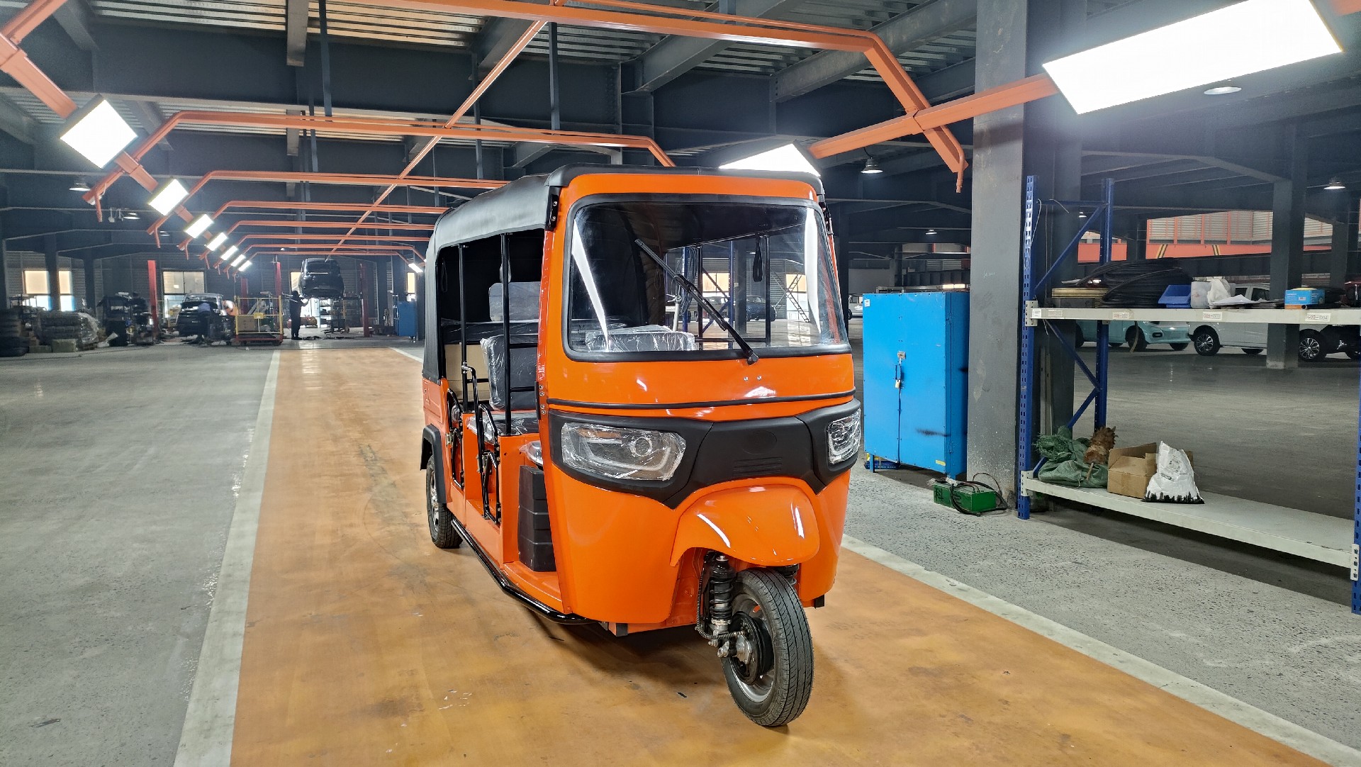 KYDD-2 TUK-TUK